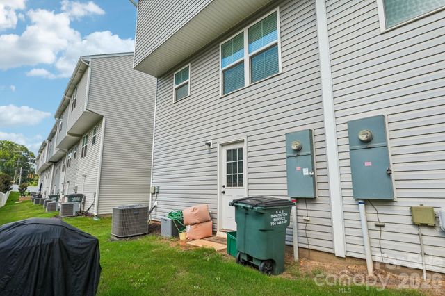 2041 Langer Street, Charlotte, NC 28214