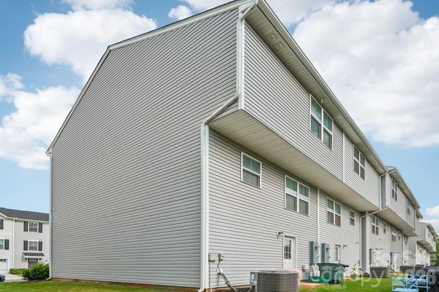 2041 Langer Street, Charlotte, NC 28214