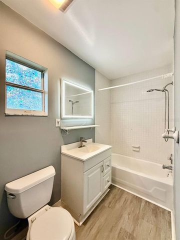 1912 N HIGHLAND AVENUE, Clearwater, FL 33755