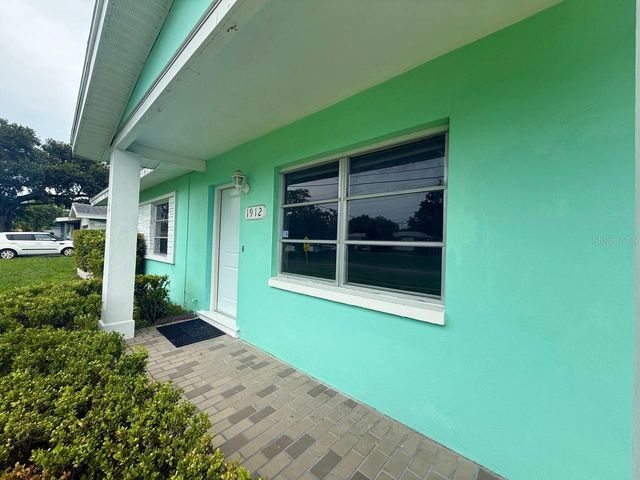 1912 N HIGHLAND AVENUE, Clearwater, FL 33755