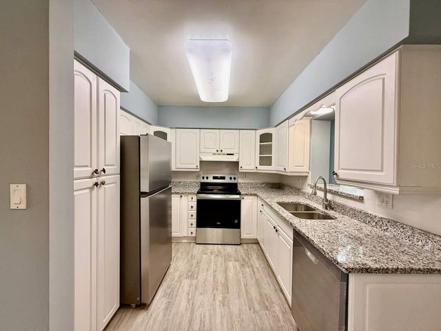 1912 N HIGHLAND AVENUE, Clearwater, FL 33755