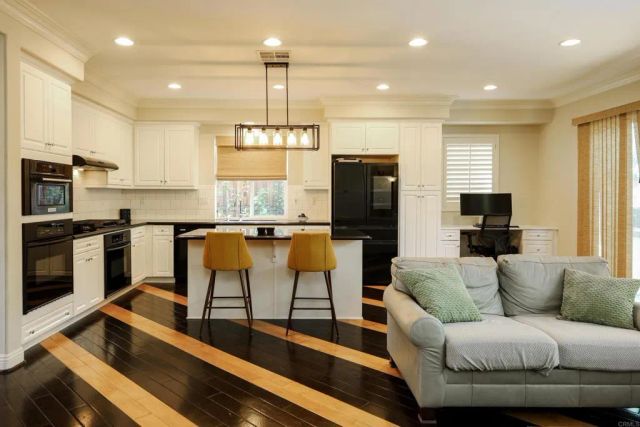 1595 Quiet Trail Drive, Chula Vista, CA 91915