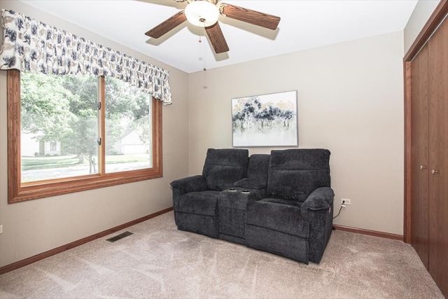 2039 Belvidere Line Drive, Elgin, IL 60123