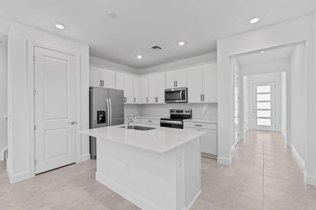 4291 Efendi Drive, Lantana, FL 33462