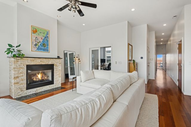 1719 N Western Avenue 4, Chicago, IL 60647