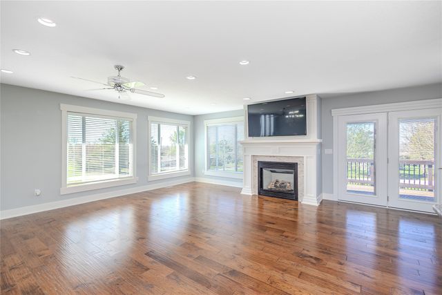 6810 Coburn Lane, Johnston, IA 50131