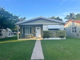 1915 Mayo Street, Hollywood, FL 33020