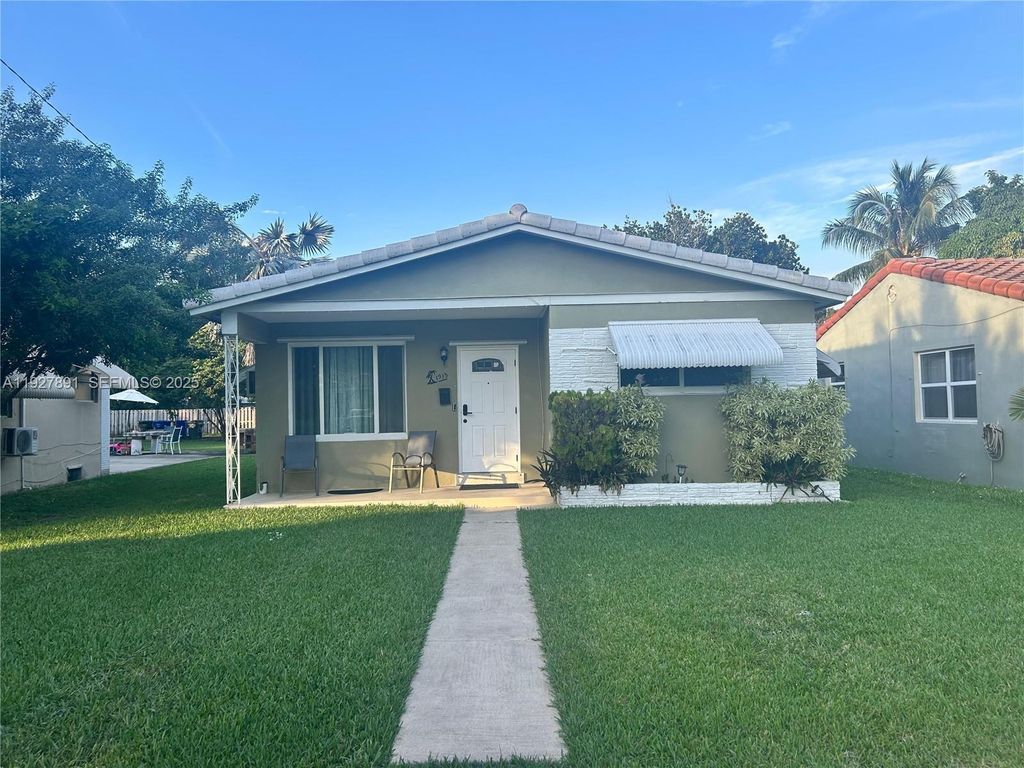 1915 Mayo Street, Hollywood, FL 33020