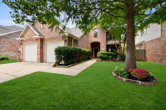 6945 Shoreview Drive, Grand Prairie, TX 75054