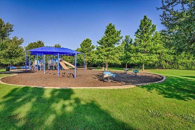 6945 Shoreview Drive, Grand Prairie, TX 75054