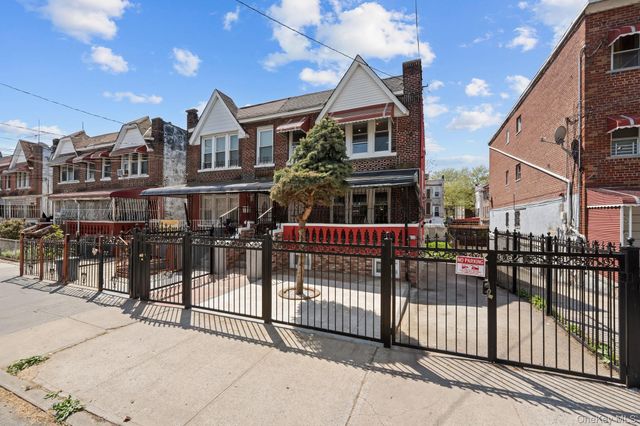 651 Saint Lawrence Avenue, Bronx, NY 10473