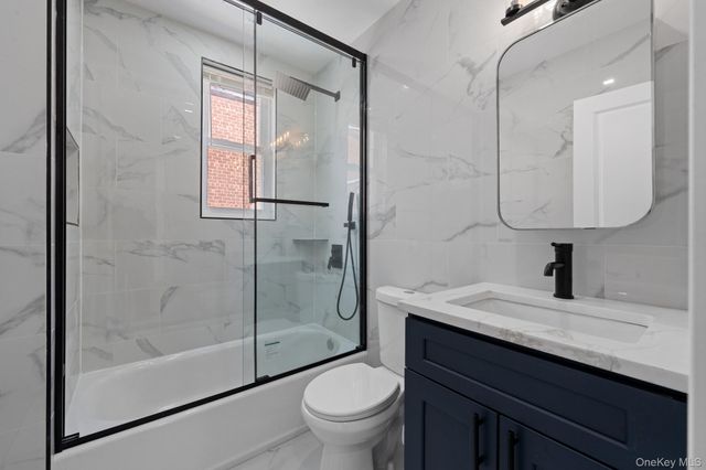 651 Saint Lawrence Avenue, Bronx, NY 10473