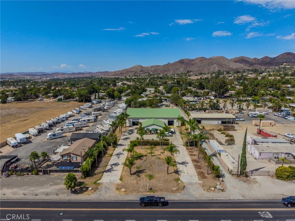 21650 Bundy Canyon, Wildomar, CA 92595 — exterior