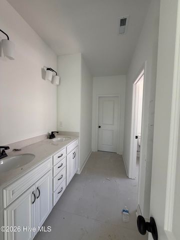 79 Plantation Drive, Southern Pines, NC 28387