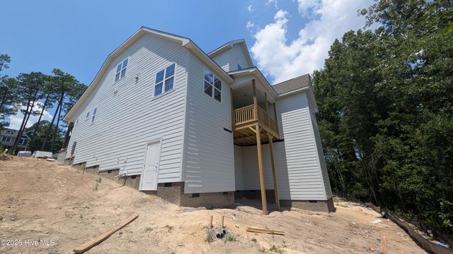 79 Plantation Drive, Southern Pines, NC 28387