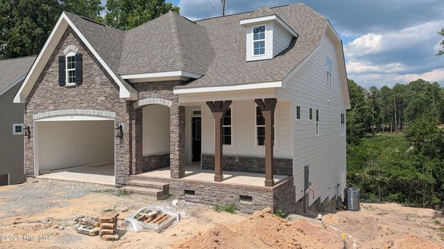 79 Plantation Drive, Southern Pines, NC 28387
