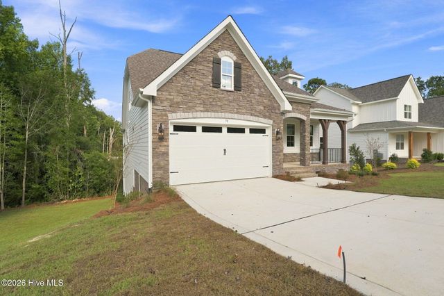 79 Plantation Drive, Southern Pines, NC 28387