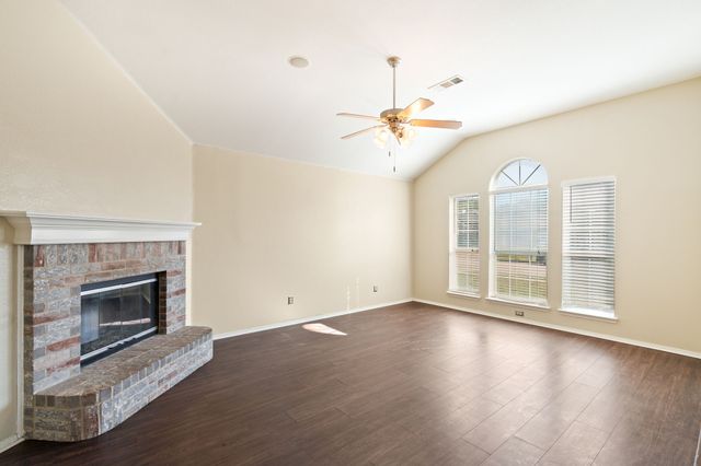 1309 Rye Glen Drive, Midlothian, TX 76065