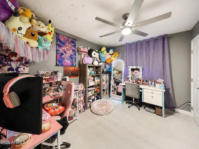2209 N RECKER Road, Mesa, AZ 85215