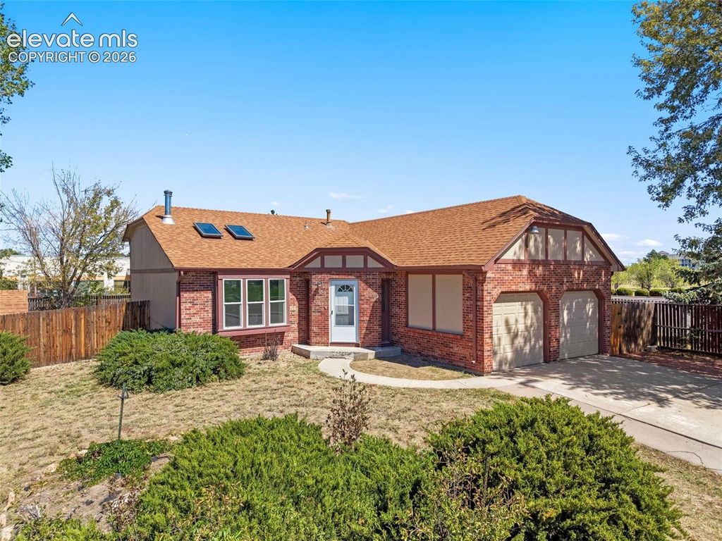 4537 Fenton Road, Colorado Springs, CO 80916 — photo 3