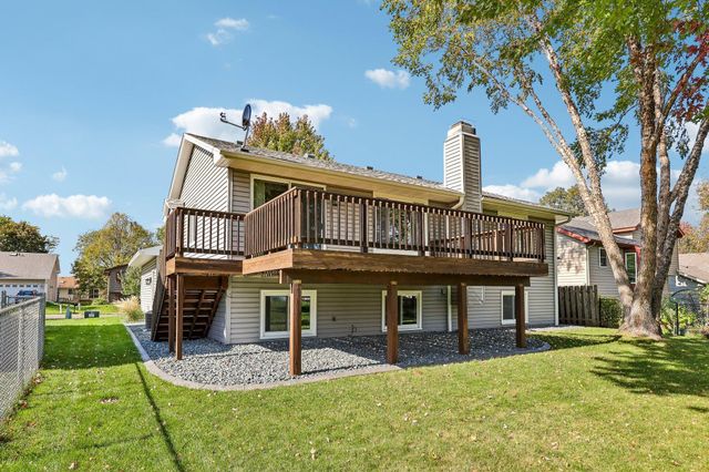 4292 Eagle Crest Drive, Eagan, MN 55122
