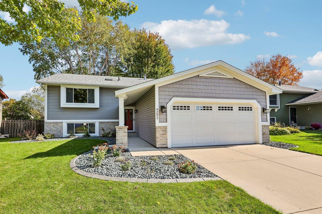 4292 Eagle Crest Drive, Eagan, MN 55122 — exterior