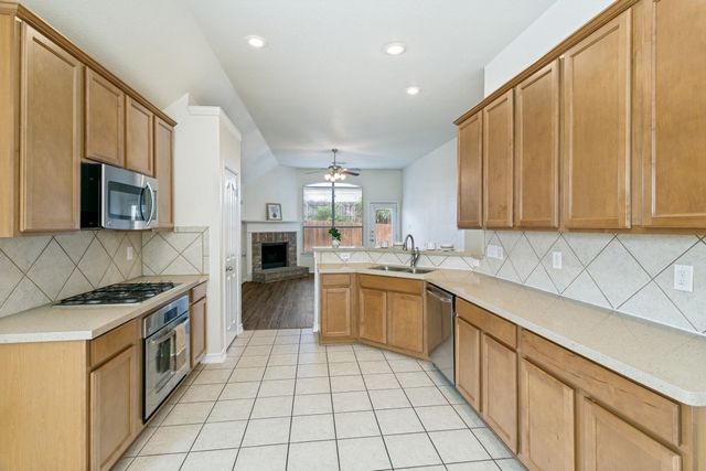3412 Furlong Way, Fort Worth, TX 76244