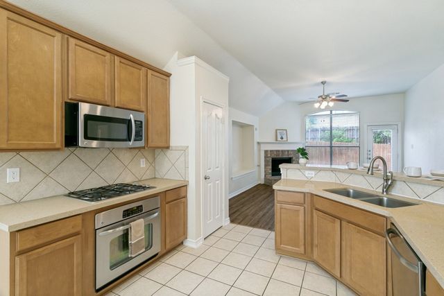 3412 Furlong Way, Fort Worth, TX 76244
