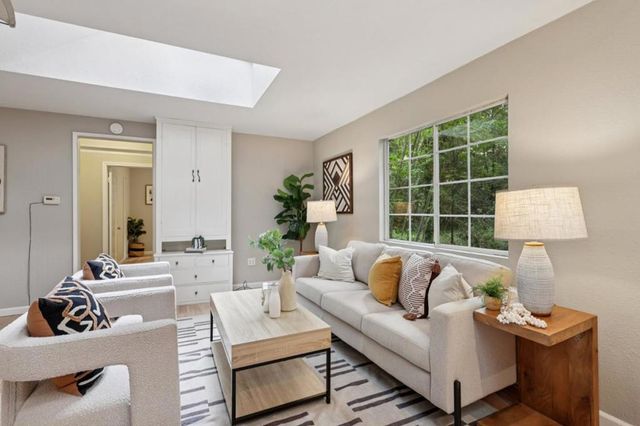 290 Hoot Owl Way, Boulder Creek, CA 95006