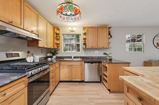 290 Hoot Owl Way, Boulder Creek, CA 95006