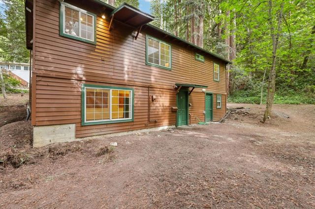 290 Hoot Owl Way, Boulder Creek, CA 95006