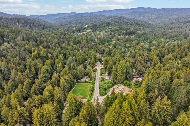 290 Hoot Owl Way, Boulder Creek, CA 95006