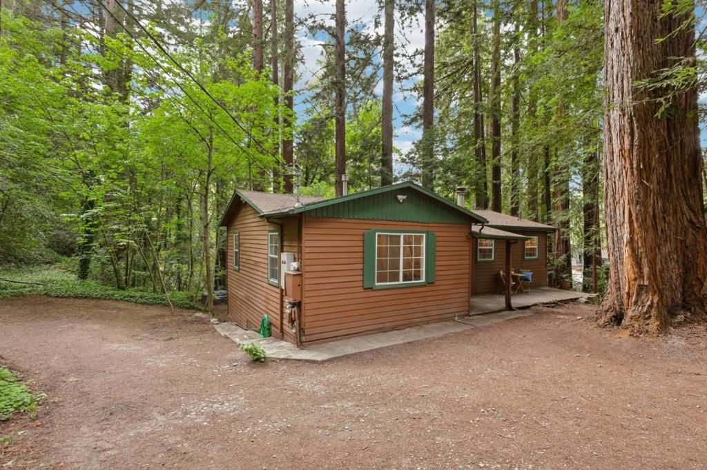 290 Hoot Owl Way, Boulder Creek, CA 95006