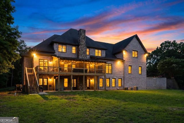 7945 Reinhardt College Parkway, Waleska, GA 30183