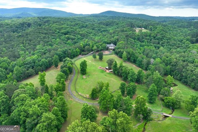 7945 Reinhardt College Parkway, Waleska, GA 30183
