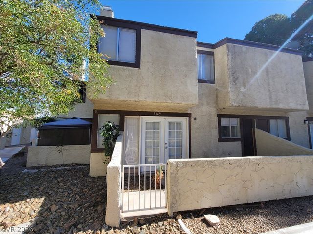 5049 Spencer Street D, Las Vegas, NV 89119
