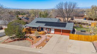 2115 Rangeview Dr, Pueblo, CO 81008