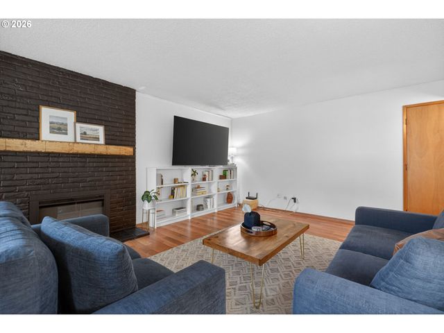 6036 Sw 25TH Ave, Portland, OR 97239