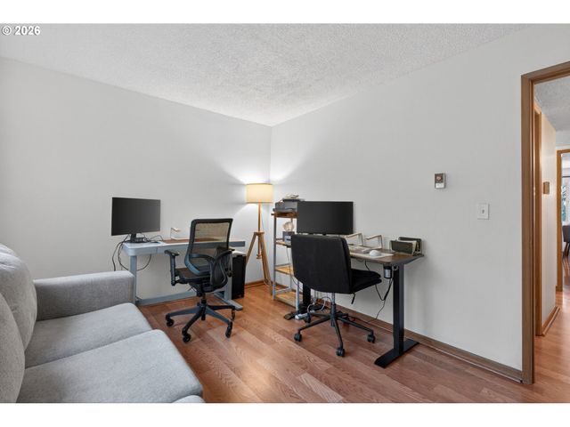 6036 Sw 25TH Ave, Portland, OR 97239