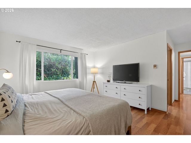 6036 Sw 25TH Ave, Portland, OR 97239