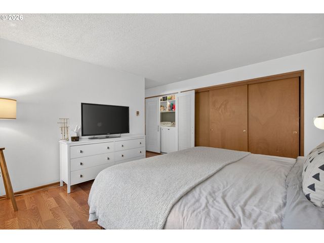 6036 Sw 25TH Ave, Portland, OR 97239