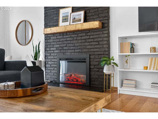 6036 Sw 25TH Ave, Portland, OR 97239