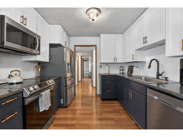 6036 Sw 25TH Ave, Portland, OR 97239