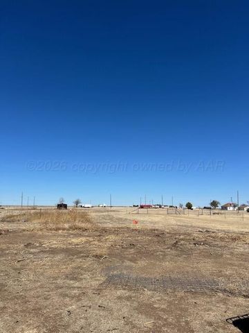 207 North Street, Claude, TX 79019