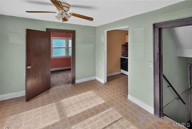 422 Scenic Drive, Riverview, MO 63137