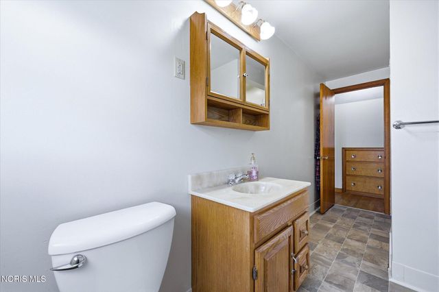 17845 W State Route 579, Martin, OH 43445