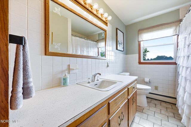 17845 W State Route 579, Martin, OH 43445