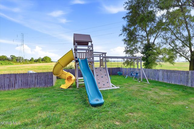 17845 W State Route 579, Martin, OH 43445