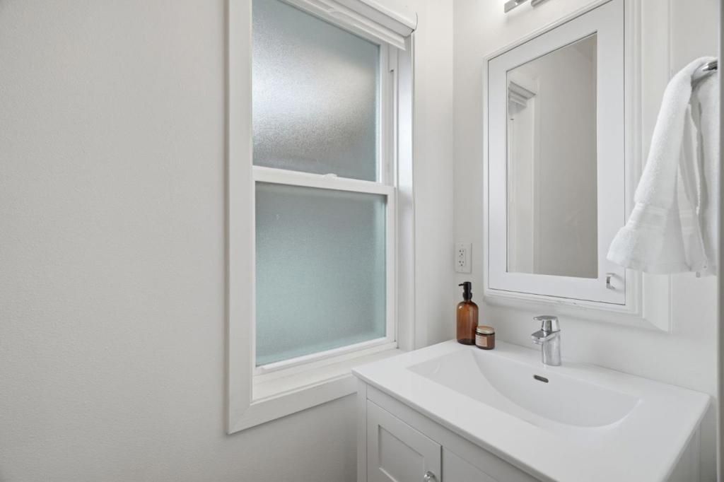 Image 21 of property listing at 1500 Brookdale Drive, San Jose, CA 95125