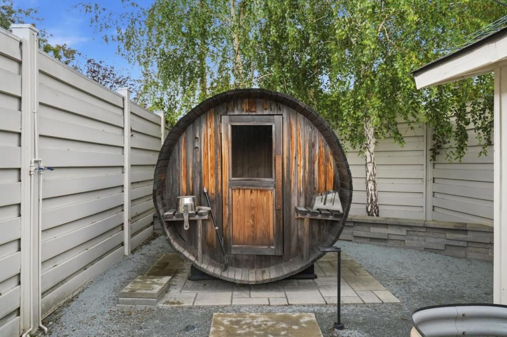 Image 37 of property listing at 1500 Brookdale Drive, San Jose, CA 95125